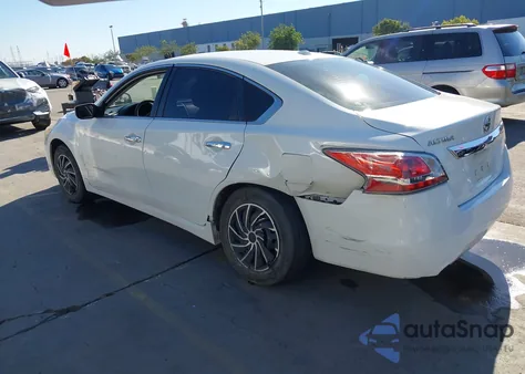 2015 Nissan Altima 2.5/2.5 S/2.5 Sl/2.5 Sv from USA, damaged, VIN 1N4AL3APXFC422475